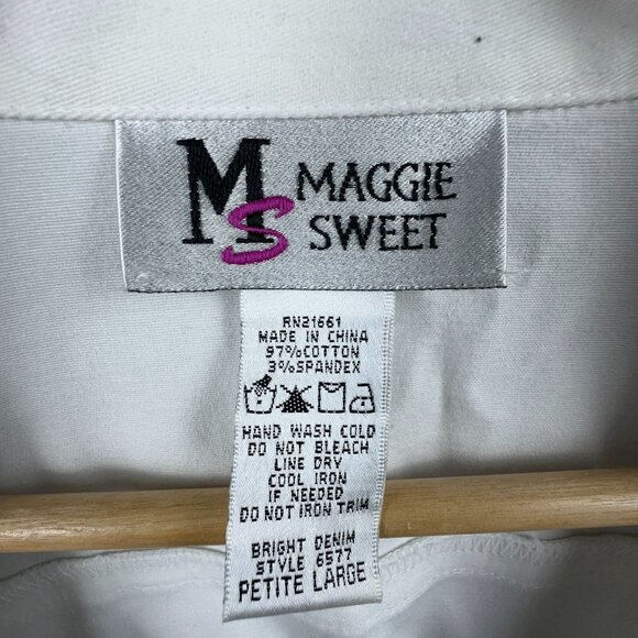 Maggie Sweet Denim Jacket Beaded Butterfly Detail Womens White Size Large Petite - Picture 5 of 12